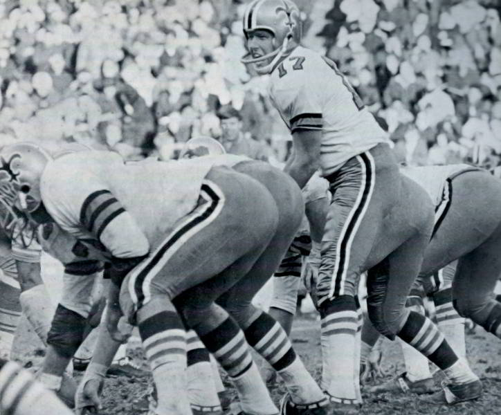 Billy Kilmer in 1968 with the New Orleans Saints Offense